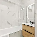 - 4br 10p - Proche Du Louvre דירה