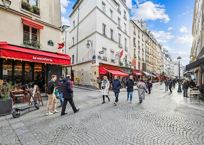 - 4br 10p - Proche Du Louvre 아파트