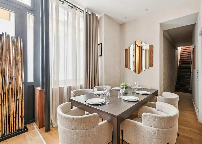 - 4br 10p - Proche Du Louvre 파리