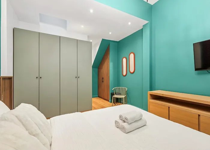- 4br 10p - Proche Du Louvre 파리