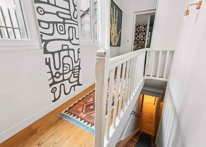 - 4br 10p - Proche Du Louvre 아파트